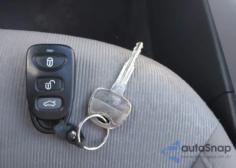 2017 Hyundai Elantra Se from USA, damaged, VIN 5NPD74LF9HH103176